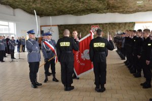 Ślubowanie nowo przyjętych policjantów