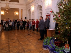 Spotkanie wigilijne z rodzinami poległych policjantów