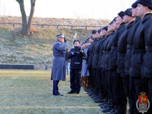 Uroczyste ślubowanie policjantów w Muzeum Katyńskim