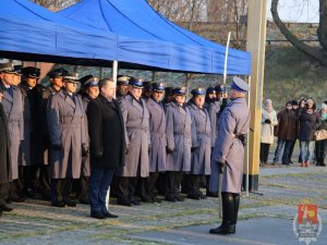 Uroczyste ślubowanie policjantów w Muzeum Katyńskim