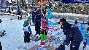 5 edycja Światowego Dnia Śniegu „World Snow Day” z policjantami