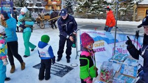 5 edycja Światowego Dnia Śniegu „World Snow Day” z policjantami