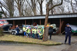 Ćwiczenia służb ratunkowych na lodzie