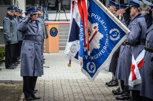 policjanci podczas uroczystości #1