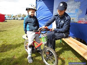 Policjanci ze Środy Śląskiej zabezpieczali „Bike Maraton" #3