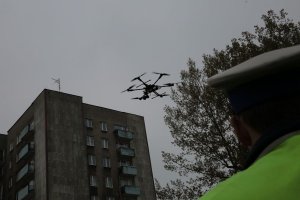 Poprawić bezpieczeństwo – policja rozpoczyna testy "dronów" #4