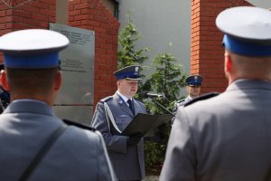 Uroczystości pod pomnikiem Pamięci Pomordowanych Policjantów #7