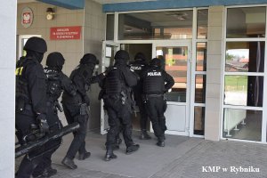 Strzelanina w szkole - ćwiczenia służb #7