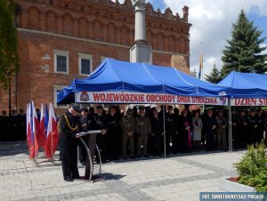 Policjant wyróżniony podczas święta strażaka #4