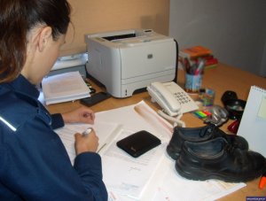 Stare buty zostawił na półce, ze sklepu wyszedł w nowych