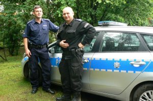 Mł. asp. Marcin Kołdras i sierż szt. Krzysztof Malinowski