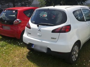 Toyota i mitsubishi odzyskane, podejrzany o kradzież z zarzutami