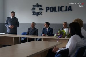 Uroczyste podziękowanie dla pracownicy banku