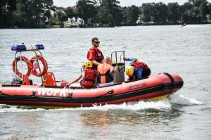 Festyn dla dzieci i przekazanie łodzi lubuskim policjantom