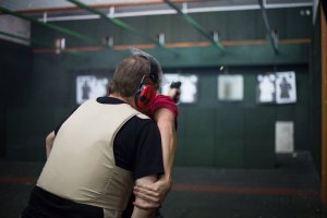 Doskonalenie strzeleckie policjantów pełniących służbę podczas NATO i ŚDM