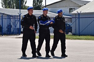 Uroczystość odznaczenia policjantów XXV rotacji JSPP