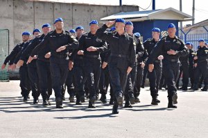 Uroczystość odznaczenia policjantów XXV rotacji JSPP