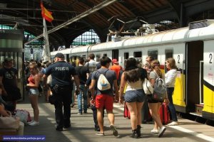 Dolnośląscy policjanci czuwają nad bezpieczeństwem pielgrzymów w ramach ŚDM
