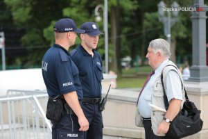 Policjanci zabezpieczają wizytę Papieża w Częstochowie