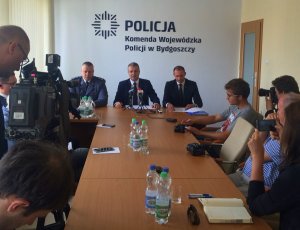 konferencja prasowa policji