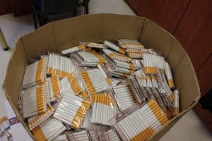 Policjanci zabezpieczyli prawie 60 tys. sztuk nielegalnych papierosów