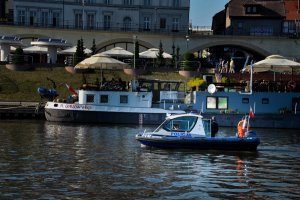 Policja zabezpieczała żużlowe Grand Prix