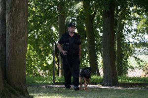 Policjanci dbali o bezpieczeństwo na uroczystościach z udziałem Pary Prezydenckiej