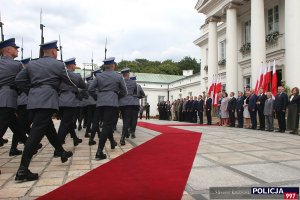 Uroczystość mianowania na stopień generalski nadinspektora siedmiu oficerów Policji oraz jednego oficera Biura Ochrony Rządu w Belwederze.