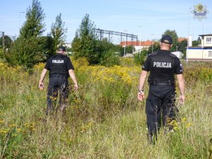 Policjanci uratowali dwóch niedoszłych samobójców