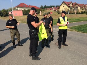 Policjanci kończą przygotowania do misji na terenie Węgier