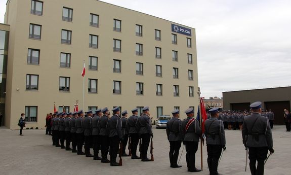 Gniezno – Uroczyste otwarcie odnowionej komendy