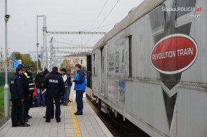 Pociąg antynarkotykowy &quot;Revolution Train&quot;