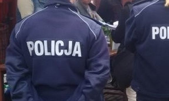 policjanci