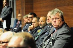 Uczestnicy międzynarodowej konferencję pod nazwą „25 lat współpracy Policji Lubuskiej i Landu Brandenburgia – gwarantem bezpieczeństwa regionalnego”