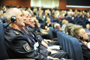 Uczestnicy międzynarodowej konferencję pod nazwą „25 lat współpracy Policji Lubuskiej i Landu Brandenburgia – gwarantem bezpieczeństwa regionalnego”