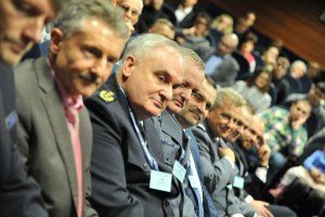 Uczestnicy międzynarodowej konferencję pod nazwą „25 lat współpracy Policji Lubuskiej i Landu Brandenburgia – gwarantem bezpieczeństwa regionalnego”