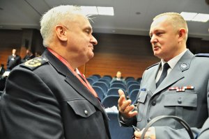 Uczestnicy międzynarodowej konferencję pod nazwą „25 lat współpracy Policji Lubuskiej i Landu Brandenburgia – gwarantem bezpieczeństwa regionalnego”