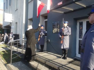 uroczystości odsłonięcia tablicy upamiętniającej Żołnierzy Niezłomnych Północnego Mazowsza na budynku Komendy Powiatowej Policji w Gostyninie.