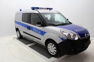 Nowe wielozadaniowe samochody dla dolnośląskich policjantów