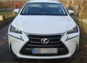 Wyłudzone lexusy