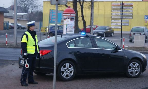 Działania PASY i spot radiowy wieluńskiej drogówki