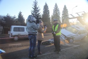 Policjanci przemawiają do wyobraźni i apelują o więcej ostrożności