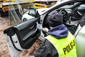 Dwa skradzione BMW warte pół miliona złotych w rękach policjantów