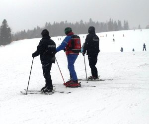 Policyjne patrole na stokach narciarskich