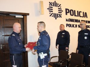 Legnicki policjant wyróżniony przez Ministra Spraw Wewnętrznych i Administracji