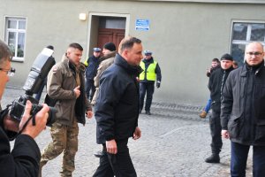 Policjanci zabezpieczali wizytę Prezydenta RP