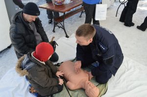 Akcja promująca bezpieczeństwo na zorganizowanych terenach narciarskich „Bezpiecznie w kasku”