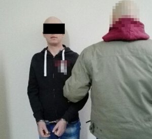 Jeden z zatrzymanych przez policjantów mężczyzn