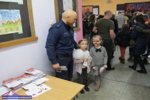 Jaworscy i Bolkowscy policjanci włączyli się w organizację charytatywnej akcji