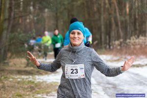 Policjantka z Wrocławia zwyciężczynią Zimowego Maratonu - „ZIMNAR 2017”